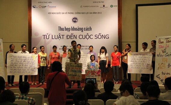 Giới thiệu kỷ yếu hội nghị Quốc gia về Bạo lực gia đình 2012
