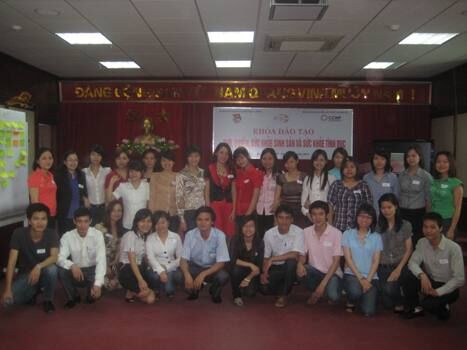 Dự án tăng cường Quyền và SKSS-TD cho thanh niên công nhân