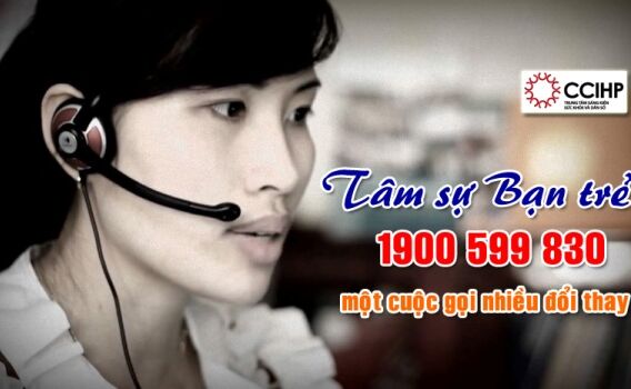 ''Năm mới yêu thương'': Tâm sự bạn trẻ tặng phiếu tư vấn trực tuyến miễn phí