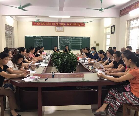 Thảo luận cùng phụ huynh về tình dục