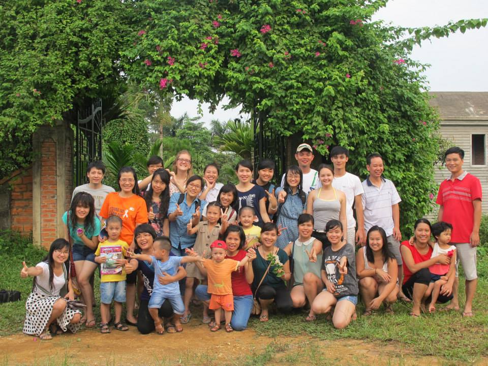 Thông báo tuyển dụng cán bộ dự án