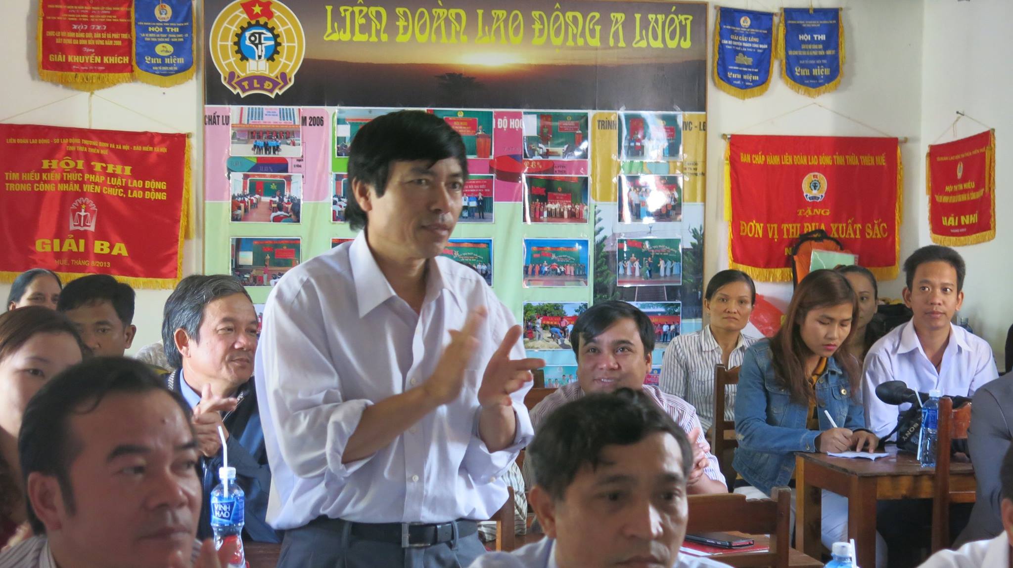 Phụ nữ và lao động