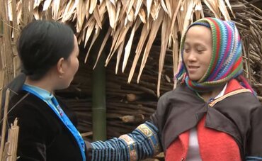 Em lỡ dính bầu rồi (bản tiếng Hmong)