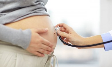 Phụ nữ có thai cần đi khám thai như thế nào?