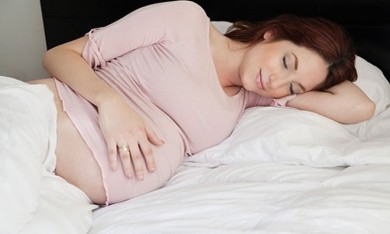Trong thời gian mang thai, phụ nữ có thai cần lao động, nghỉ ngơi như thế nào?